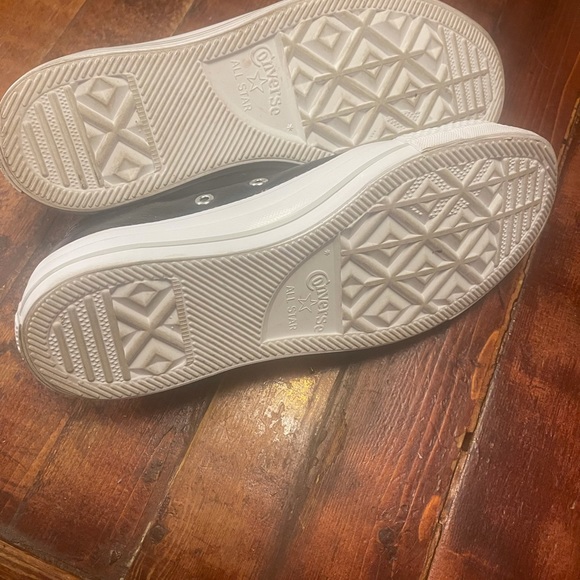 Converse All Star size 8 black leather shoes - Picture 7 of 7